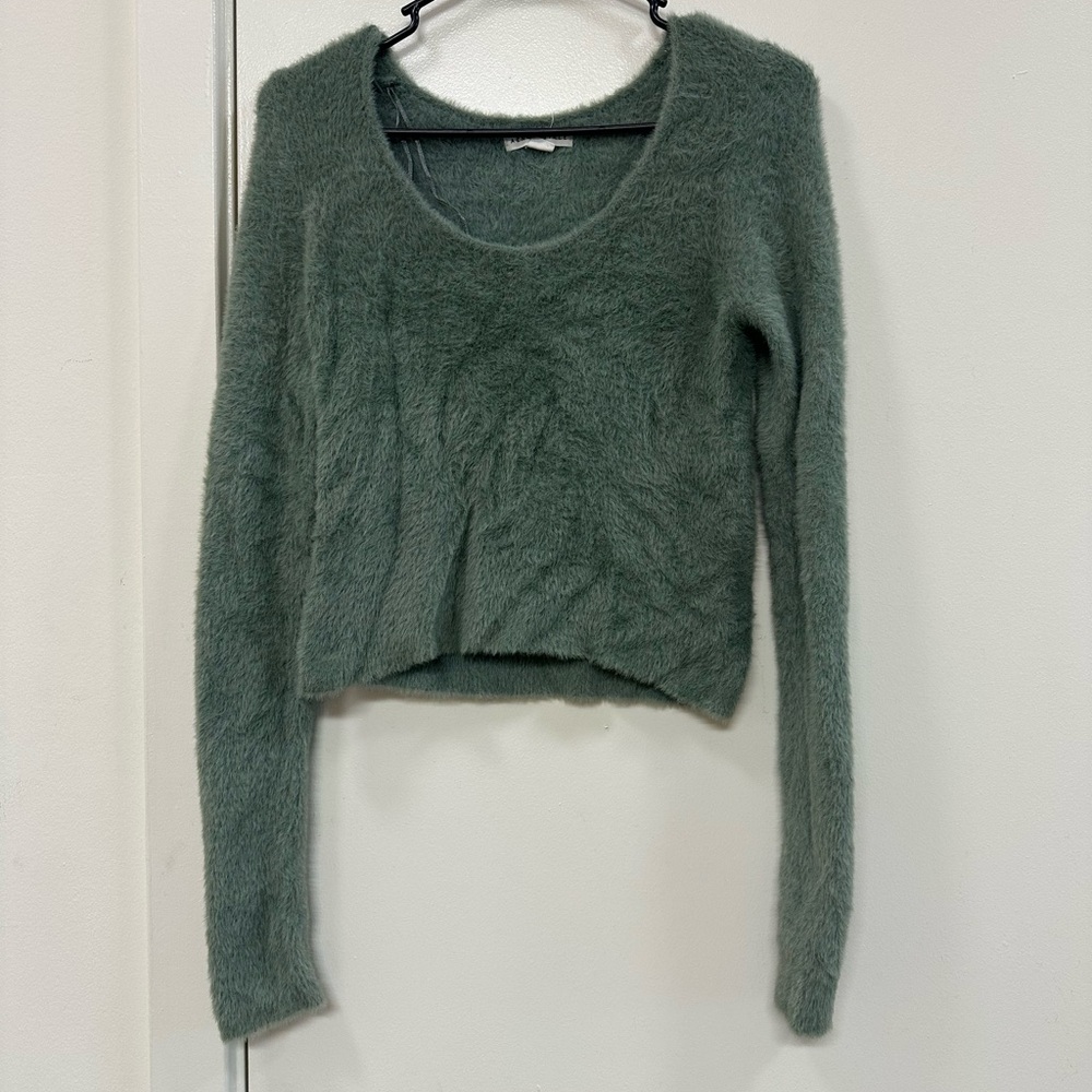 Aeropostale Fuzzy Green Crew Neck Sweater